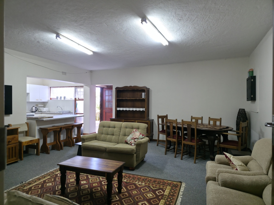 6 Bedroom Property for Sale in Jeffreys Bay Central Eastern Cape